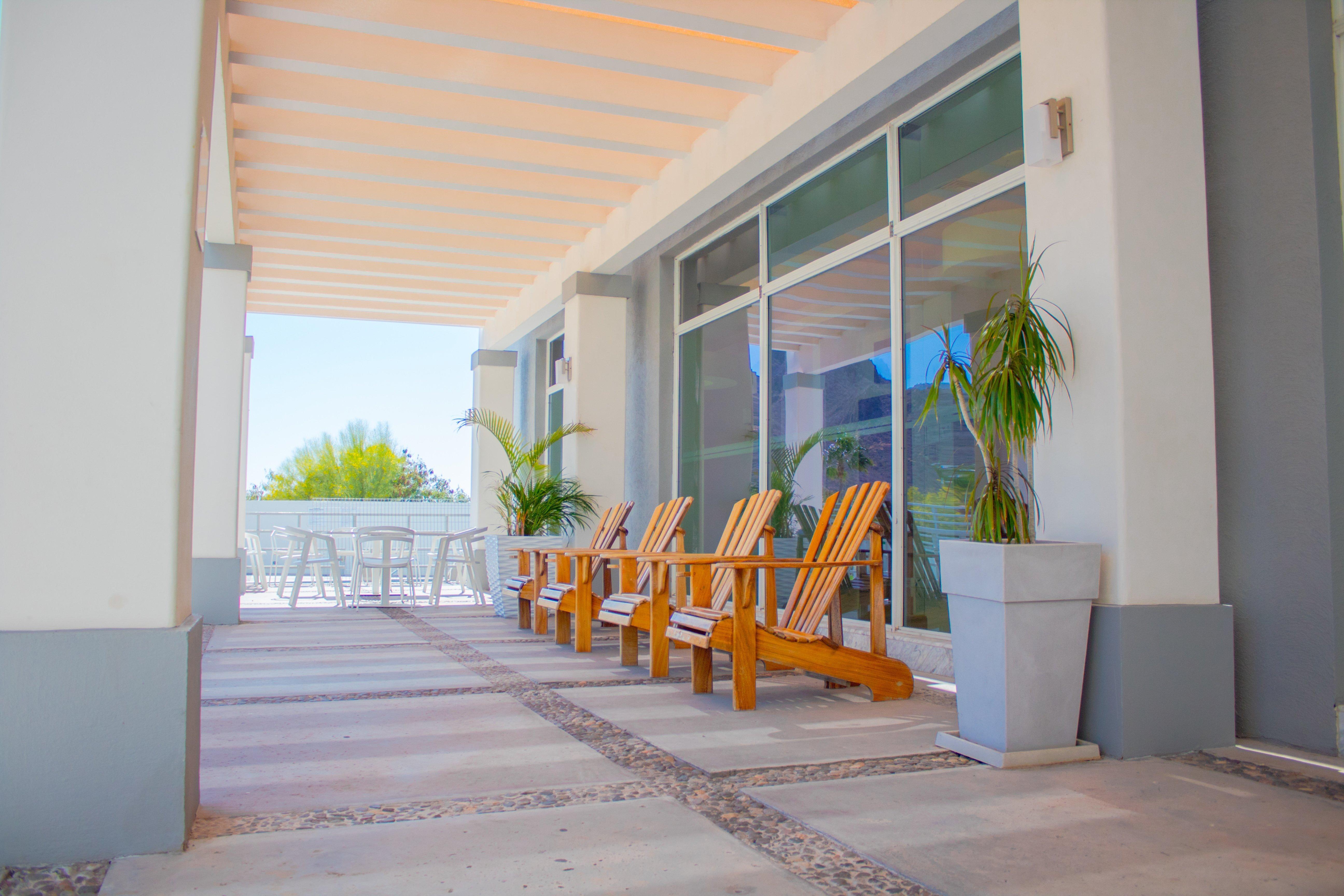 Holiday Inn Express Guaymas By Ihg Exterior foto The hotel's lobby