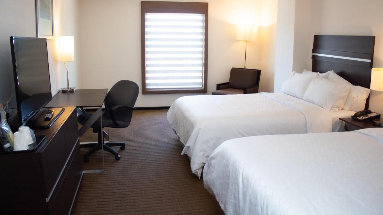 Holiday Inn Express Guaymas By Ihg Exterior foto A typical room at the Residence Inn