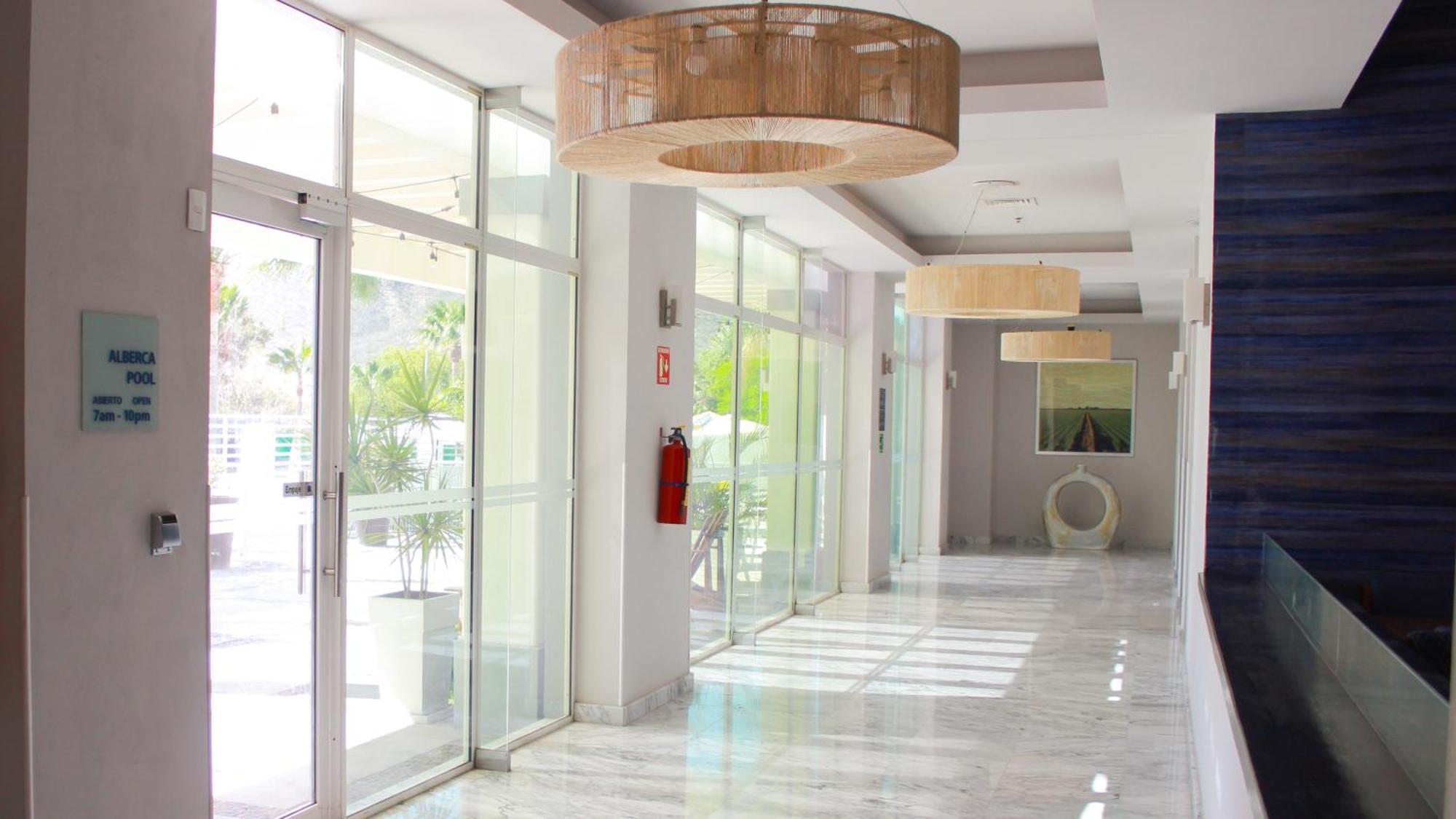 Holiday Inn Express Guaymas By Ihg Exterior foto Interior of the hotel